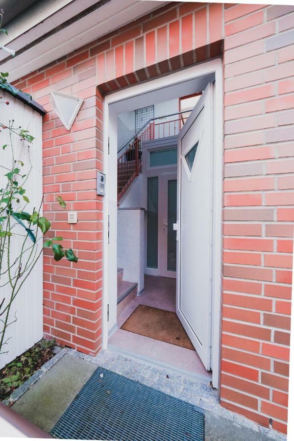 Apartment Flair Lubeck Exterior photo